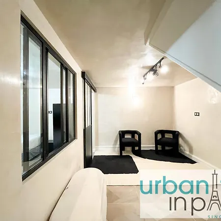 Appartamento Urban Flat 09 - Stylish Triplex Champs-elysees Parigi